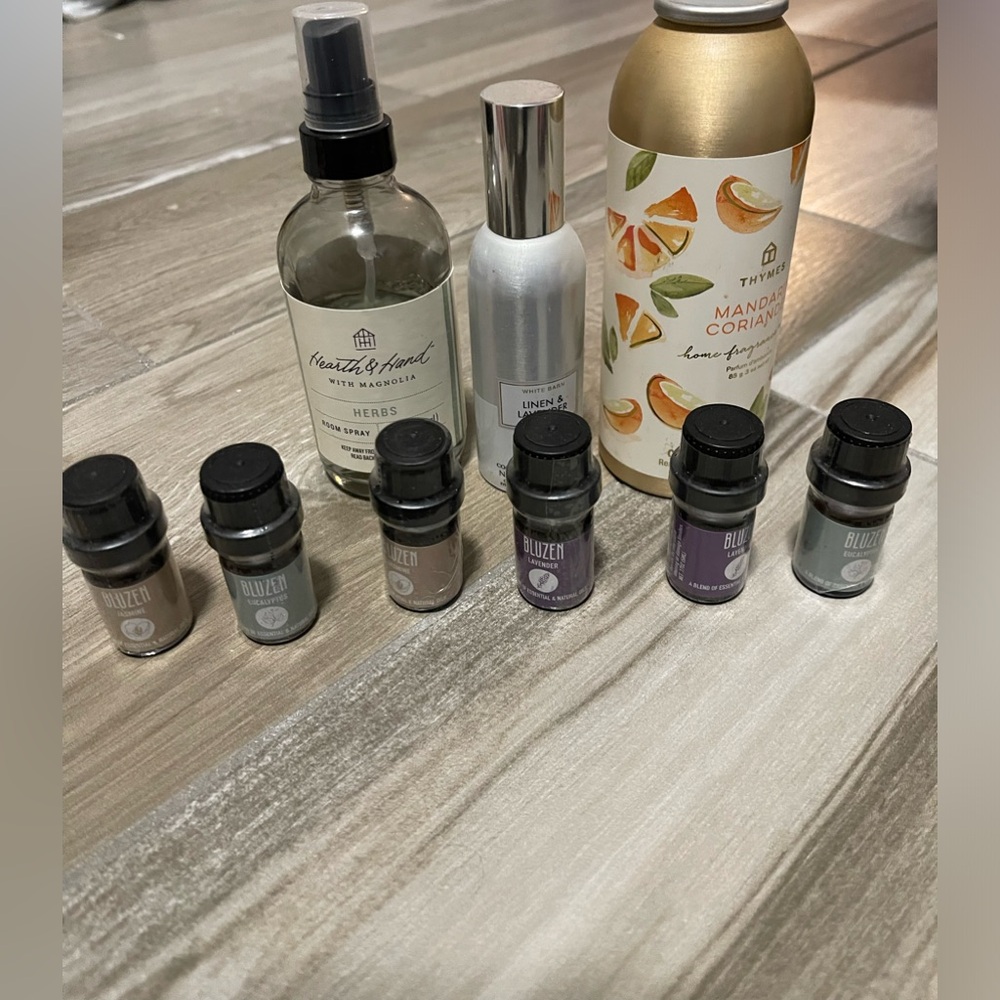 Essential oils / room spray bundle